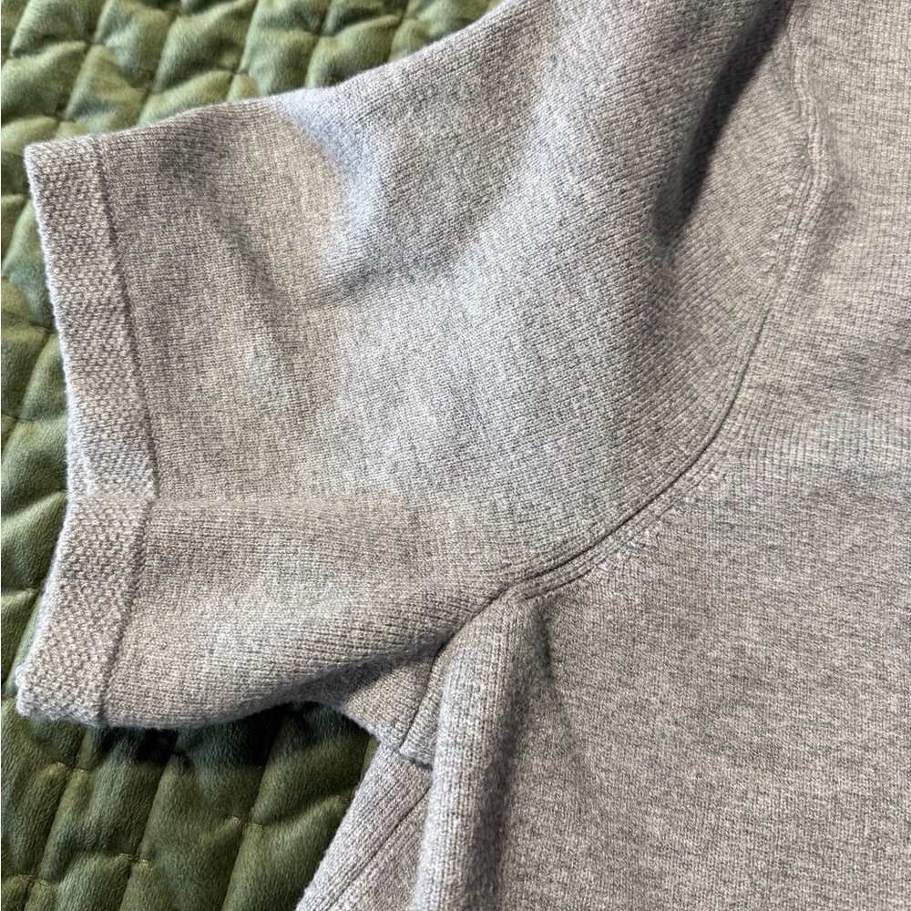 Abercrombie & Fitch grey‎ short sleeve cardigan gold buttons size XL - Picture 7 of 11